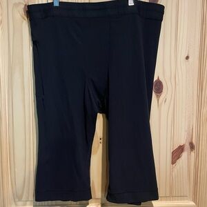 Nike Women's Black Yoga Shorts